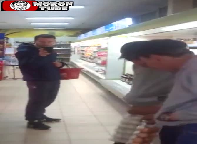 Video :To go insane like this dude, how many liters of booze must you consume